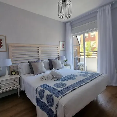 Appartement Aguadulce, Apto Santa Monica 2 Hab Con Terraza, Aire, Wifi, A 5 Min De La Playa *