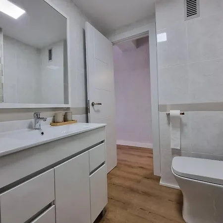 Aguadulce, Apto Santa Monica 2 Hab Con Terraza, Aire, Wifi, A 5 Min De La Playa