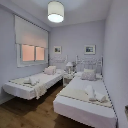 Aguadulce, Apto Santa Monica 2 Hab Con Terraza, Aire, Wifi, A 5 Min De La Playa