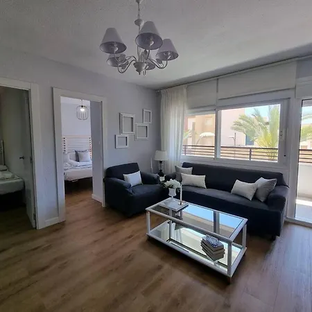 Aguadulce, Apto Santa Monica 2 Hab Con Terraza, Aire, Wifi, A 5 Min De La Playa Aguadulce (Almeria)
